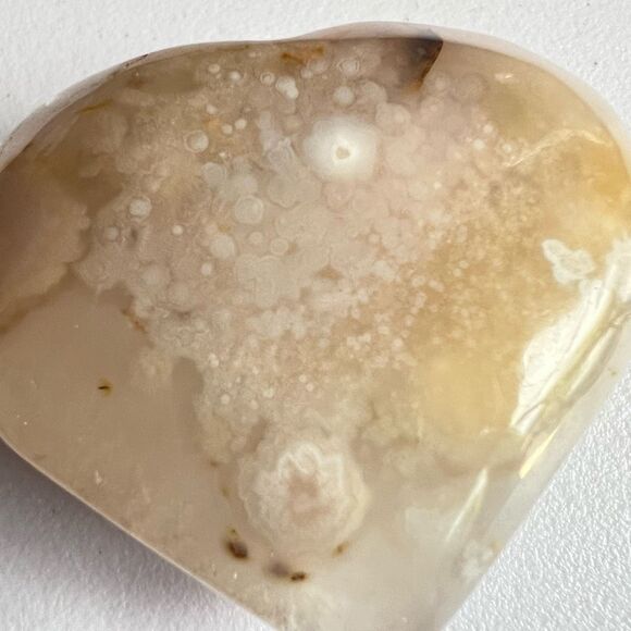 Flower Agate Heart Carving (#17)‎ - Picture 3 of 9